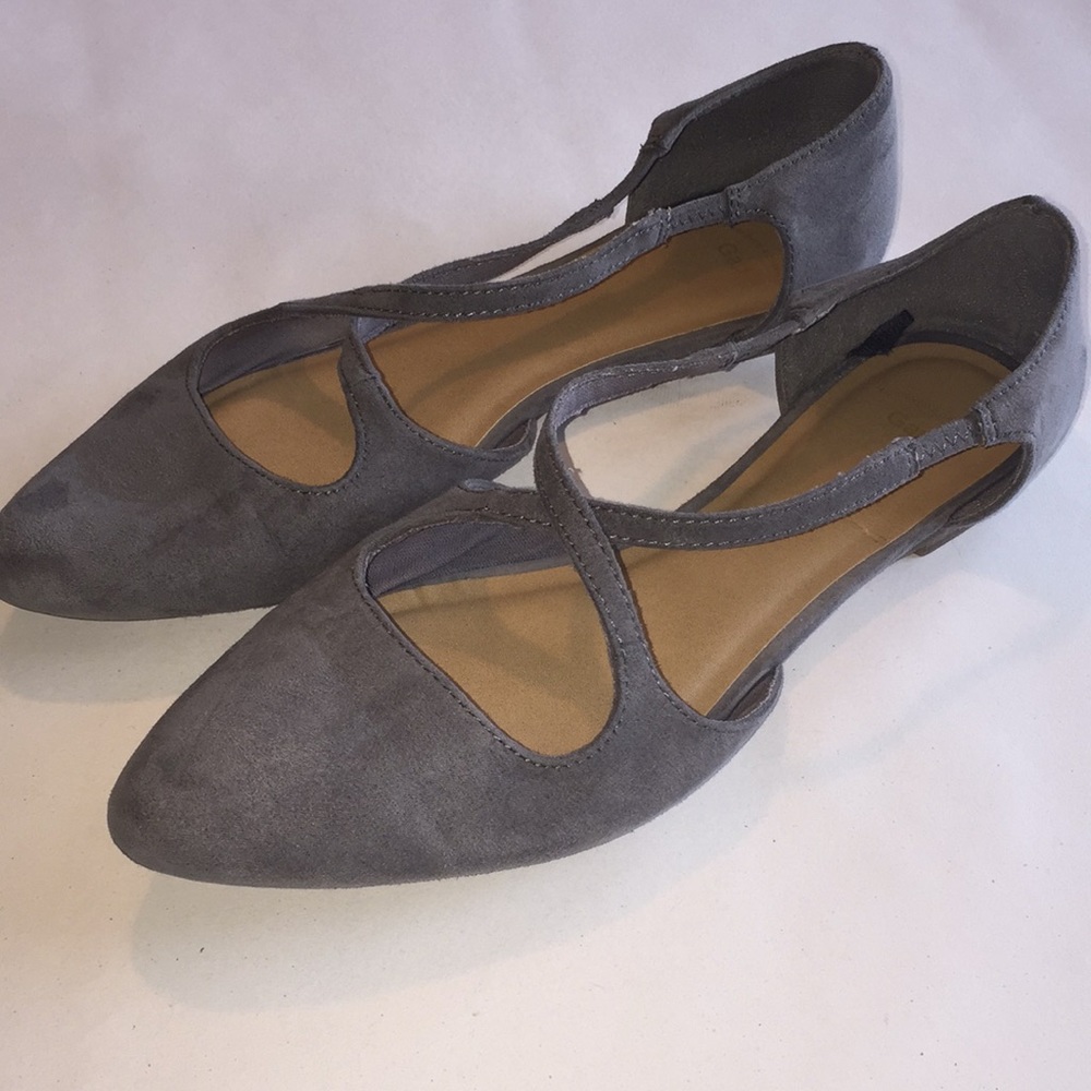 GAP Gray Flats